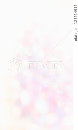 ふんわりキラキラ玉ボケグラデーション背景　メルヘンピンク色　カラフル幻想的パステル 123614915