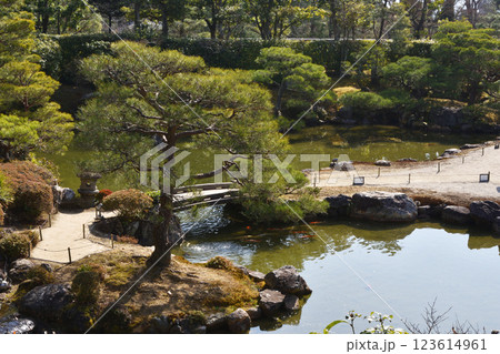 仁和寺の北庭 123614961