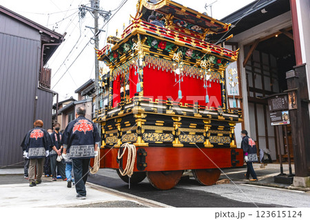 220415雨の高山祭z041 123615124