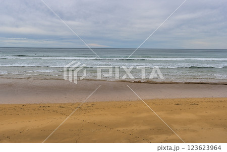 calm cantabrian sea 123623964