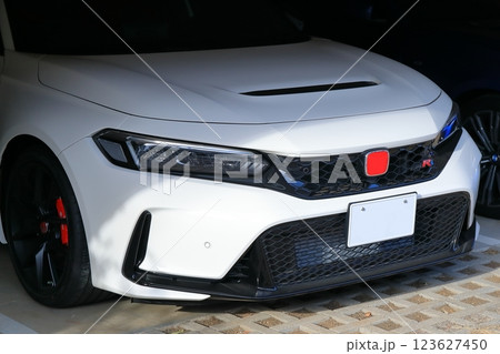白い国産スポーツカー 白い国産スポーツカー 123627450