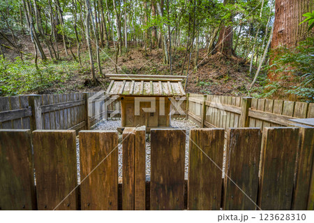 豊受大神宮（伊勢神宮外宮）上御井神社 123628310