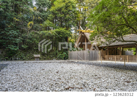 豊受大神宮（伊勢神宮外宮）別宮　土宮 123628312