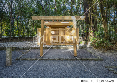 豊受大神宮（伊勢神宮外宮）境内　度会国御神社 123628326