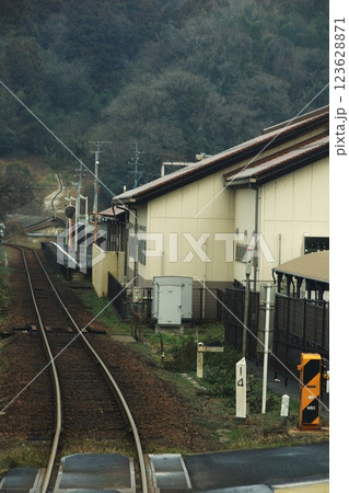 木次線からの車窓風景　出雲大東駅 123628871