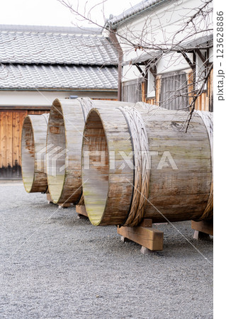 京都市伏見区南浜町　月桂冠大倉記念館（企業博物館）月桂冠発祥地（酒蔵）酒樽（仕込み樽） 123628886