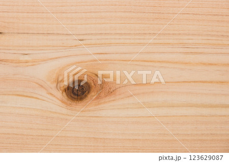 ヒノキの板の背景素材 123629087