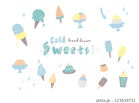 かわいい手描きの冷たいスイーツのイラストセット かわいい手描きの冷たいスイーツのイラストセット 123639731