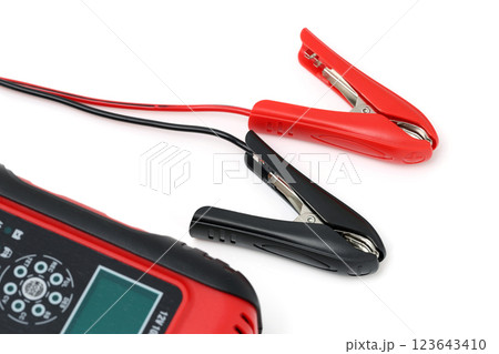 バッテリー充電器 123643410
