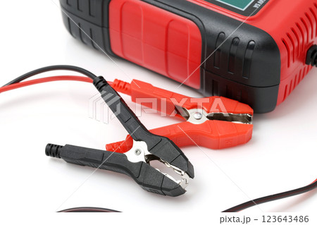 バッテリー充電器 バッテリー充電器 123643486