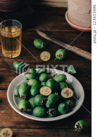 Fresh picked feijoa fruits on a plate 123653990