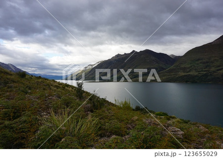 ニュージーランドのNorth Mavora Lake ニュージーランドのNorth Mavora Lake 123655029