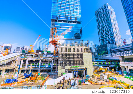 日本の東京都市景観 謎の支柱周辺は固められ地盤に…さよなら渋谷駅西口…新時代へ=令和7年3月2日 日本の東京都市景観 謎の支柱周辺は固められ地盤に…さよなら渋谷駅西口…新時代へ=令和7年3月2日 123657310