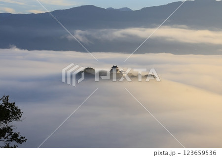 天空の城 123659536