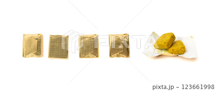 Stock Cube Isolated, Vegetable Stock Concentrat, Broth Cubes, Bouillon Cube, Instant Spice Soup Ingredient 123661998