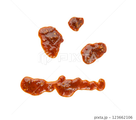 Nuoc Cham Orange Sauce Isolated, Red Asian Jelly Dip Smear, Hot Pepper Vietnamese Sauce 123662106