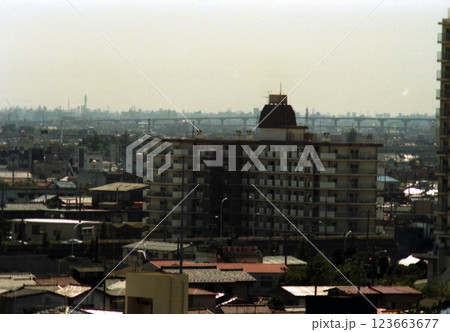 古写真　1981年　東京　足立区　住宅街のパノラマ 123663677
