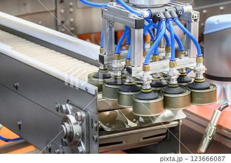 The high technology material handling process in canned food production by robotic system. 123666087