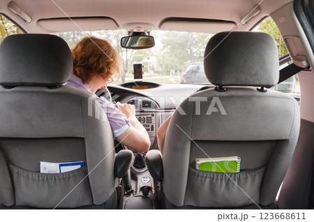 Happy man and woman in car Happy man and woman in car 123668611