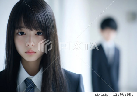 高校生のポートレート 123668996