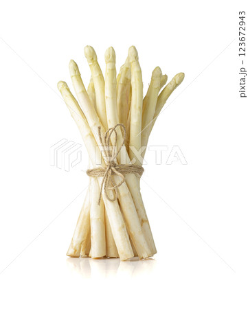 White Asparagus Isolated, Raw Garden Vegetables Bunch, Edible Sprouts of Asparagus Officinalis White Asparagus Isolated, Raw Garden Vegetables Bunch, Edible Sprouts of Asparagus Officinalis 123672943