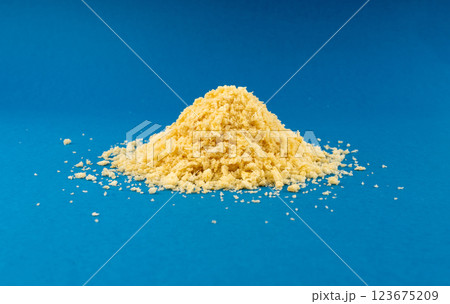 Bread crumbs, scattered breadcrumbs, crushed rusk bread crumbs for nuggets, panko 123675209