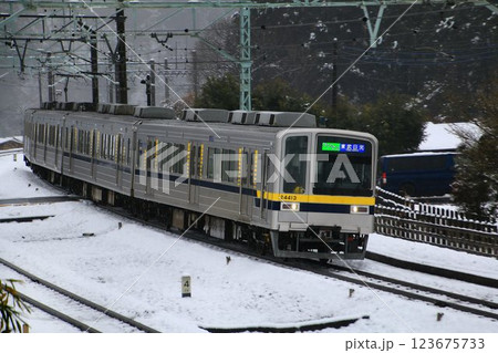 日比谷線を勇退し雪景色の新天地で活躍する… 20400系 日比谷線を勇退し雪景色の新天地で活躍する… 20400系 123675733