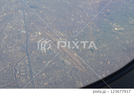 空から見た県営名古屋空港 空から見た県営名古屋空港 123677917
