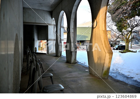 高岡古城公園北口通路 高岡古城公園北口通路 123684869