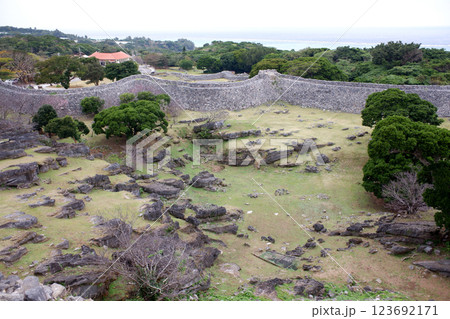 沖縄県　今帰仁城跡・大隅 123692171