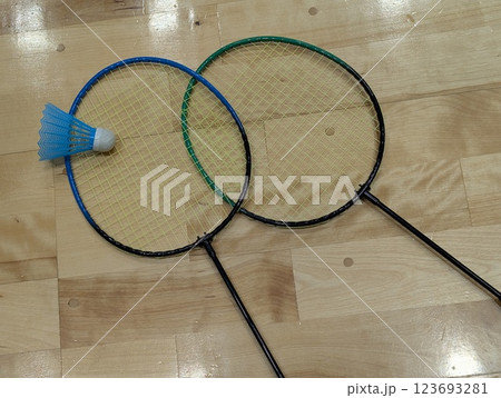 バドミントン 123693281