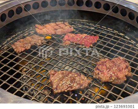 焼き肉 123693301