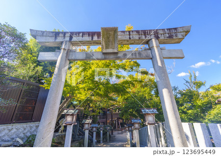 石切劔箭神社（石切神社）石鳥居 123695449