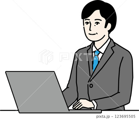 パソコンで作業するスーツの中高年男性 123695505