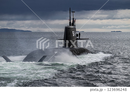 潜水艦らいげい　 123696248