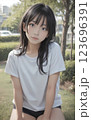 250307-少女 123696391