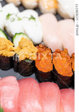 寿司 出前 寿司 出前 123696777