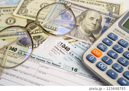 Tax form 1040 U.S. Individual Income Tax Return, business finance concept. 123698785