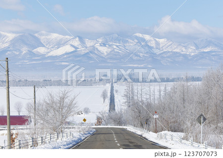 冬の道 123707073