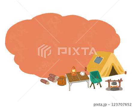 キャンプ　アウトドア　手描き風フレームイラスト 123707652