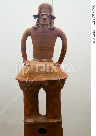 7671　埴輪　貴人埴輪 123707740