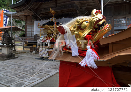 岡山市建部町　志呂神社　秋祭りの日 123707772