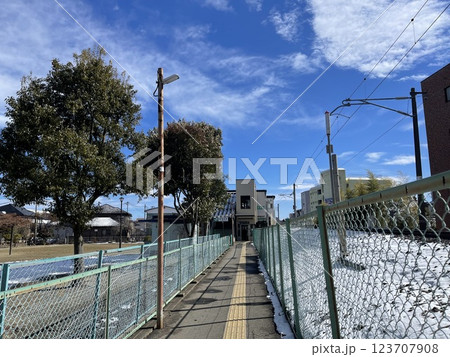 宮城県仙台市　仙台東照宮最寄りの東照宮駅 123707908