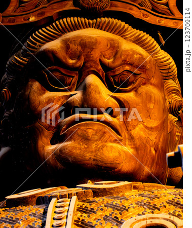 奈良東大寺　広目天立像 123709114