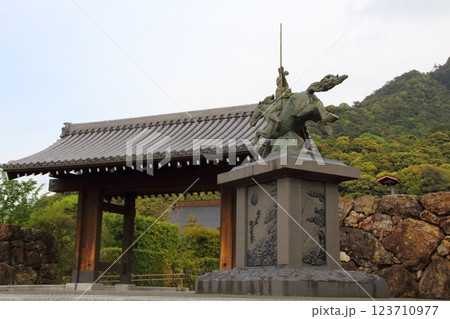 春の織田信長の城下町・24(岐阜公園) 春の織田信長の城下町・24(岐阜公園) 123710977