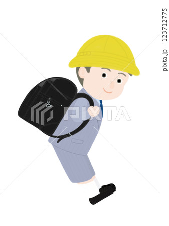 ランドセルを背負った小学生の男の子 123712775
