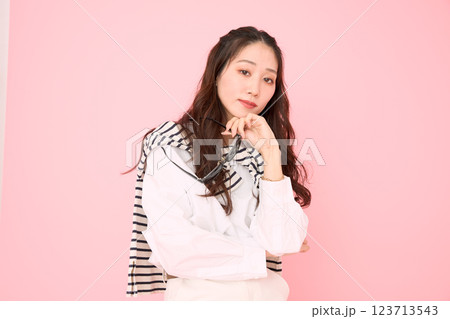 春のファッションポートレート 春のファッションポートレート 123713543