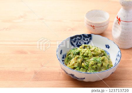 早春の食材 ふきのとうの酢味噌和え 123713720