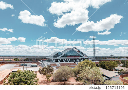 Mombasa Nairobi Standard Gauge Railway, completed in 2017, was built as the first phase of the Kenya Standard Gauge Railway. It is a standard gauge railway in Kenya that connects the large Indian Ocea 123715193