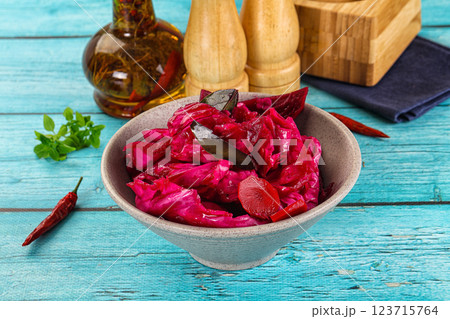 Homemade pickled red cabbage sauerkraut 123715764